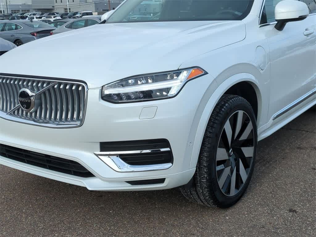 Thumbnail: 2025 Volvo XC90 - 3