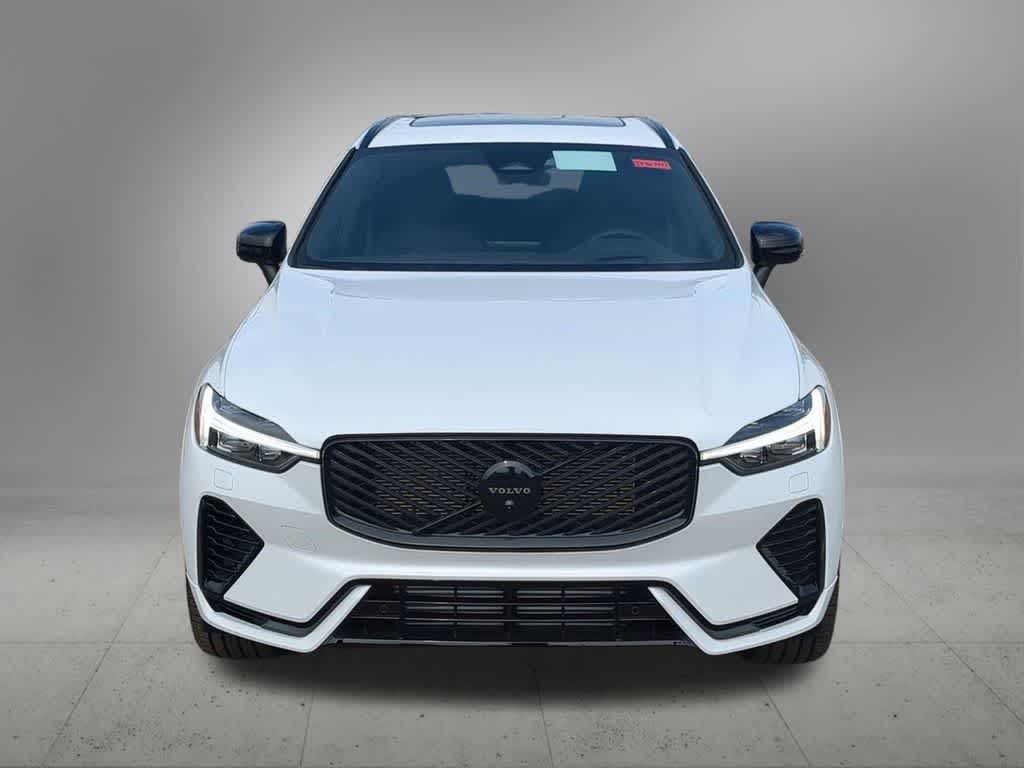 Thumbnail: 2026 Volvo XC60 - 9