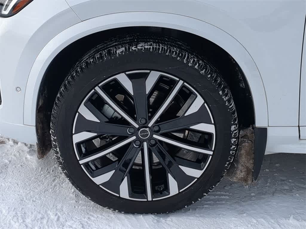 Thumbnail: 2026 Volvo XC90 - 13