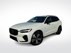 2025 Volvo XC60 plug-in hybrid T8 Core I-4 cyl All-Wheel Drive