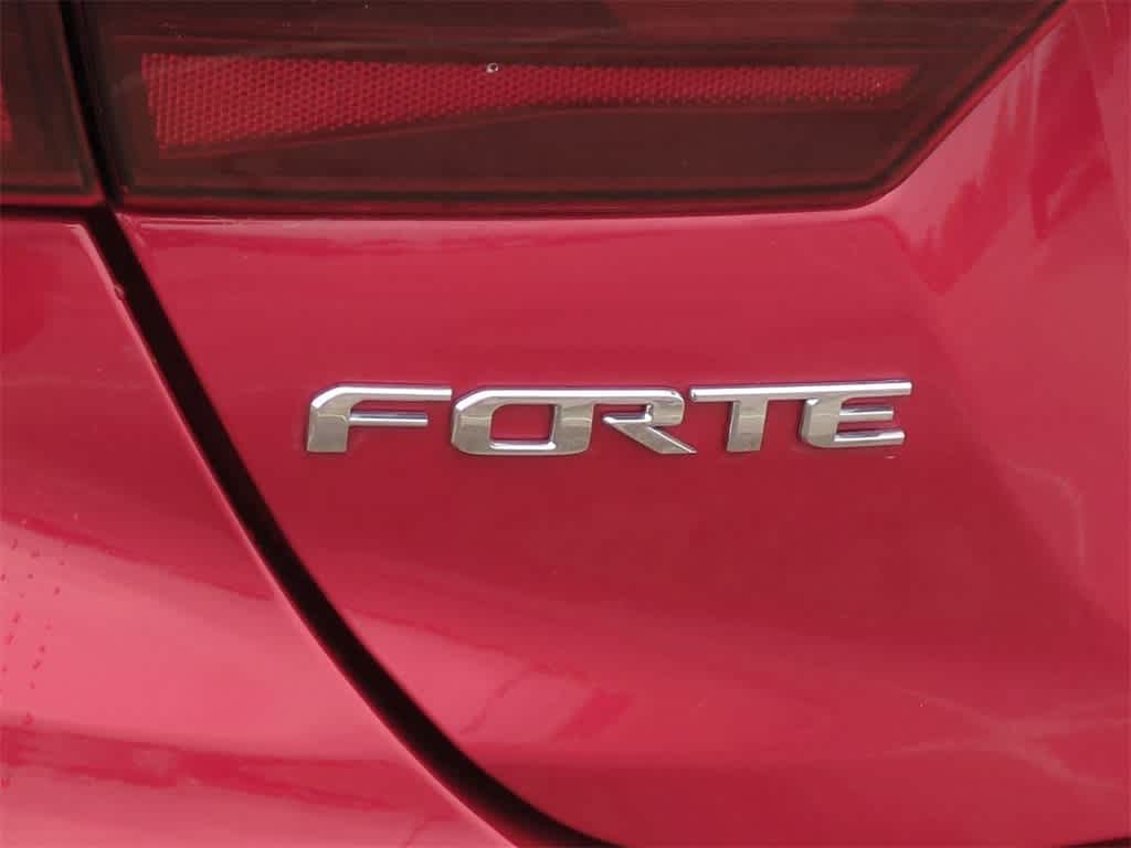 Thumbnail: 2020 Kia Forte - 12