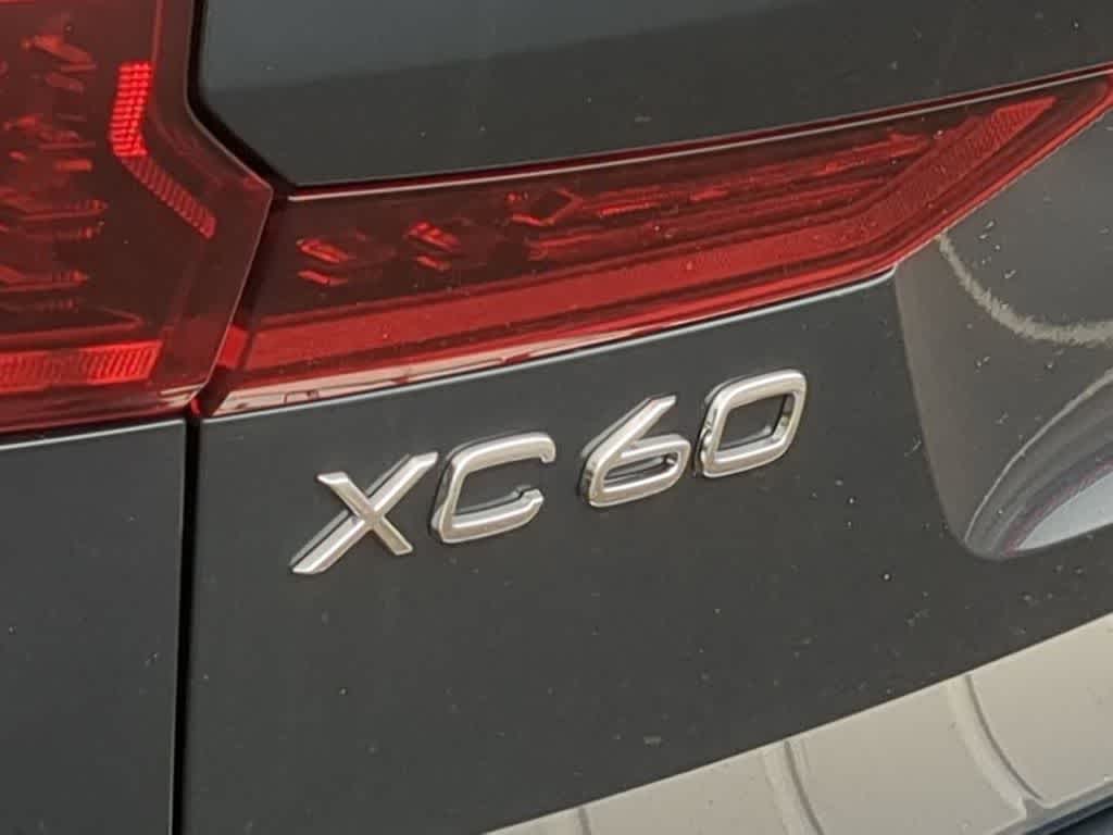Thumbnail: 2026 Volvo XC60 - 12