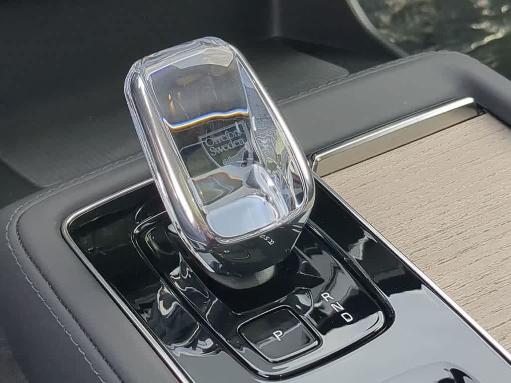 Thumbnail: 2026 Volvo XC90 - 30