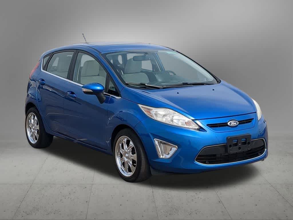 Thumbnail: 2011 Ford Fiesta - 8