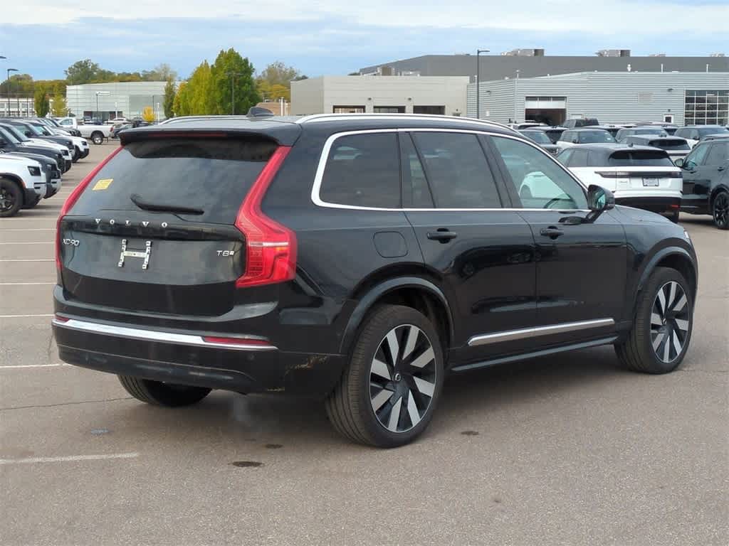 Thumbnail: 2025 Volvo XC90 - 6