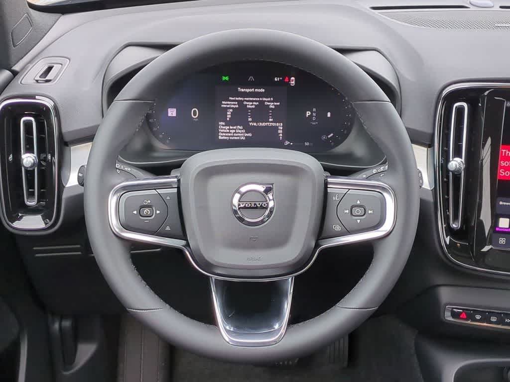 Thumbnail: 2026 Volvo XC40 - 23