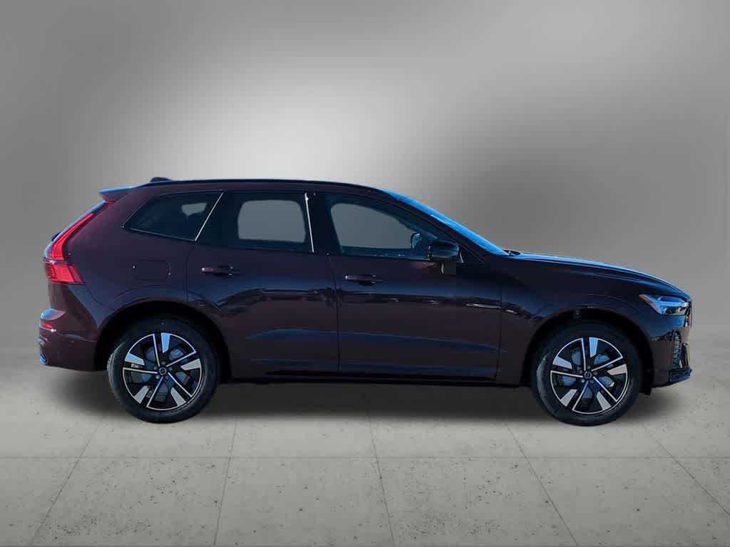 Thumbnail: 2026 Volvo XC60 - 7