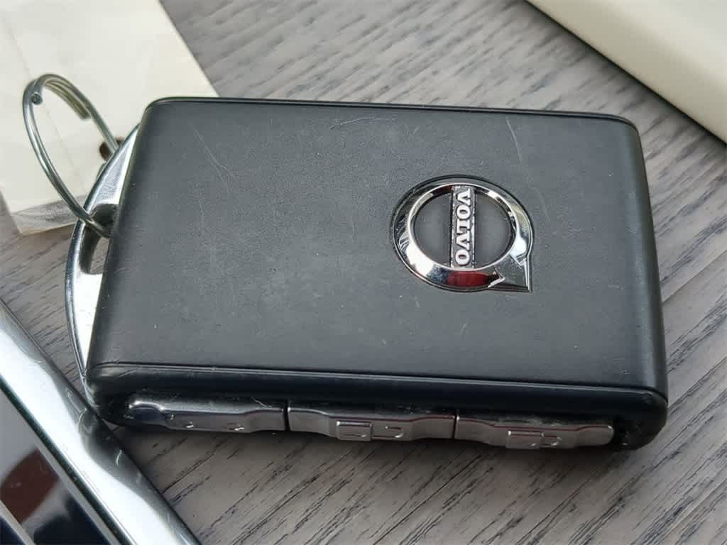 Thumbnail: 2023 Volvo XC90 - 36