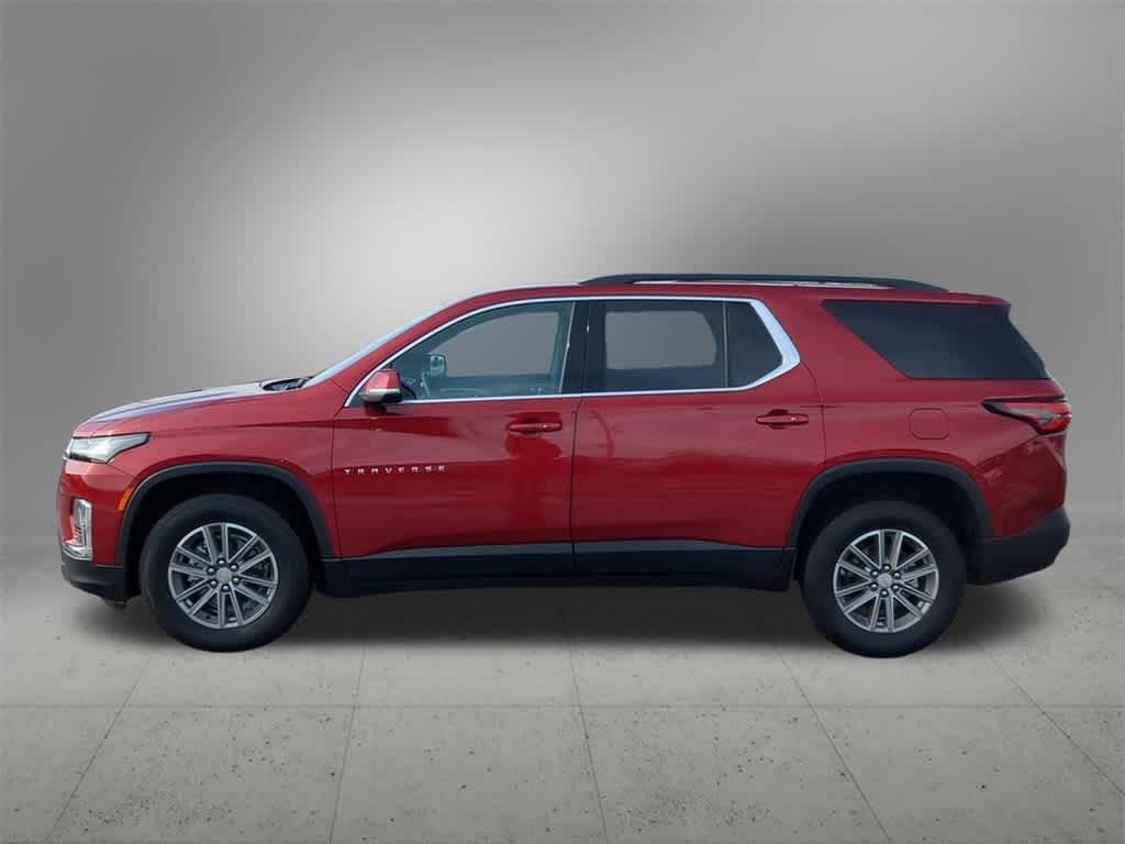 Thumbnail: 2024 Chevrolet Traverse - 3