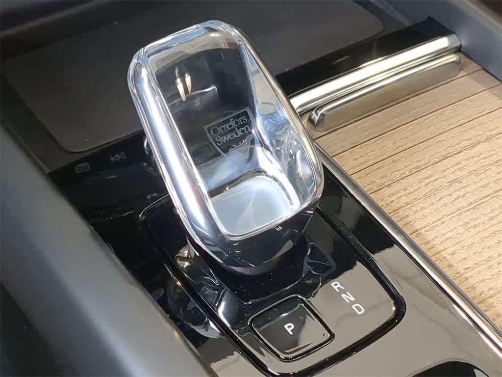 Thumbnail: 2026 Volvo XC60 - 22