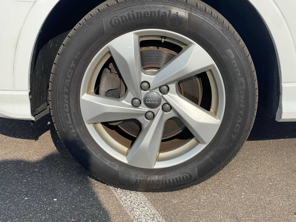 Thumbnail: 2019 Audi Q3 - 18