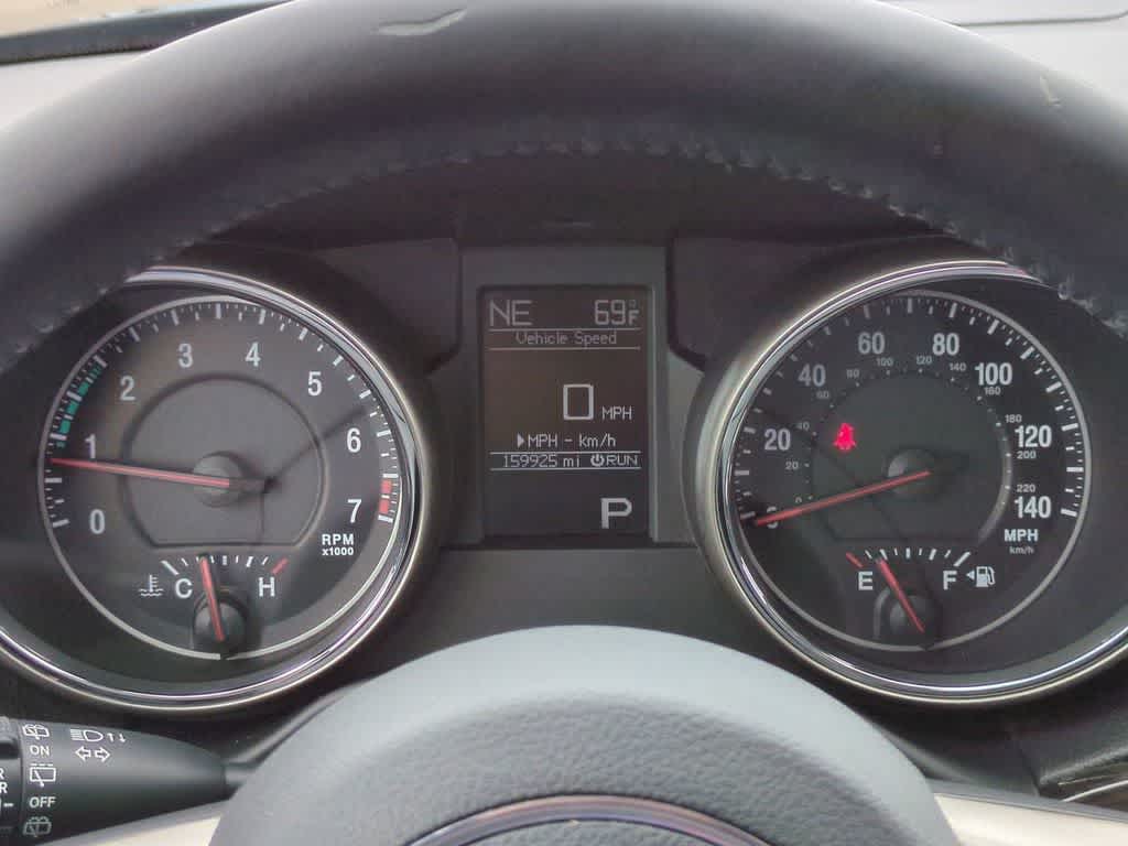 Thumbnail: 2012 Jeep Grand Cherokee - 29
