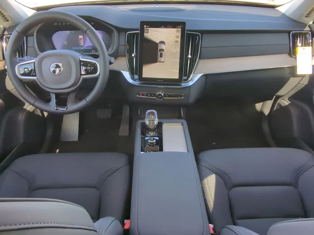 Thumbnail: 2026 Volvo XC90 - 14