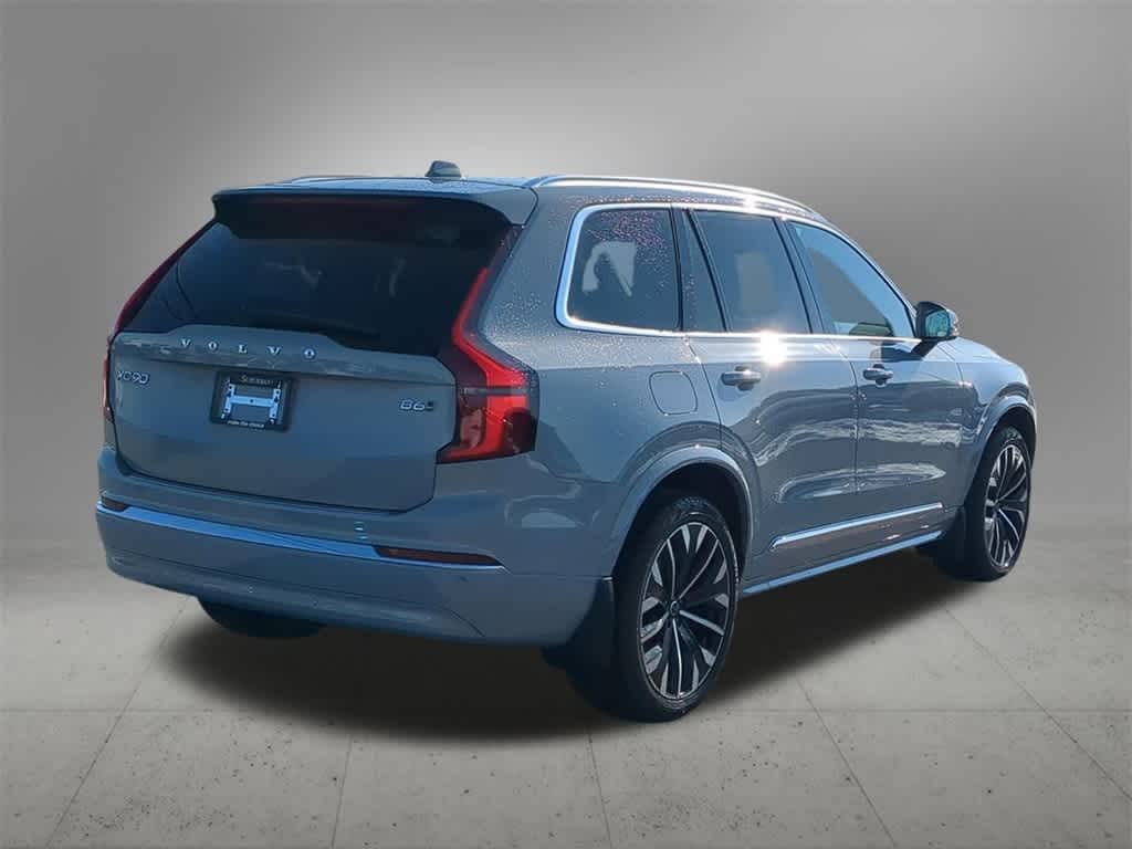 Thumbnail: 2026 Volvo XC90 - 6