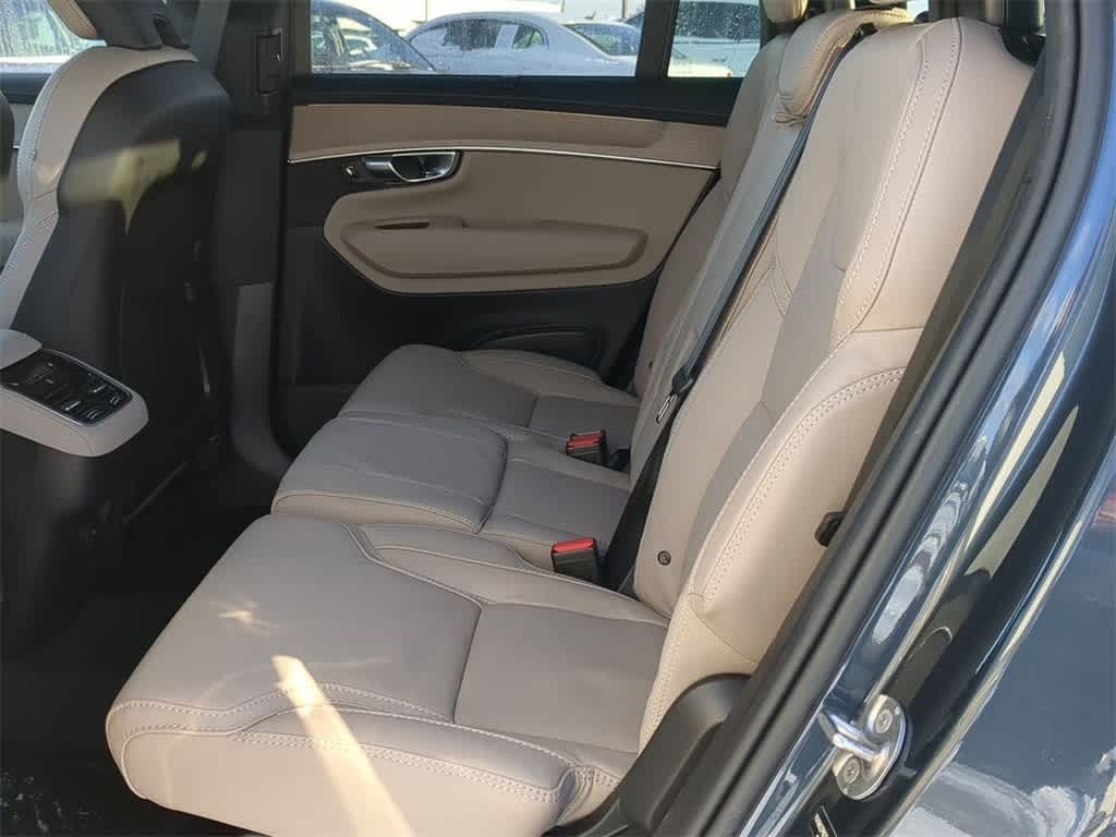 Thumbnail: 2026 Volvo XC90 - 18