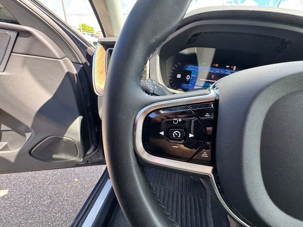 Thumbnail: 2024 Volvo XC60 - 18