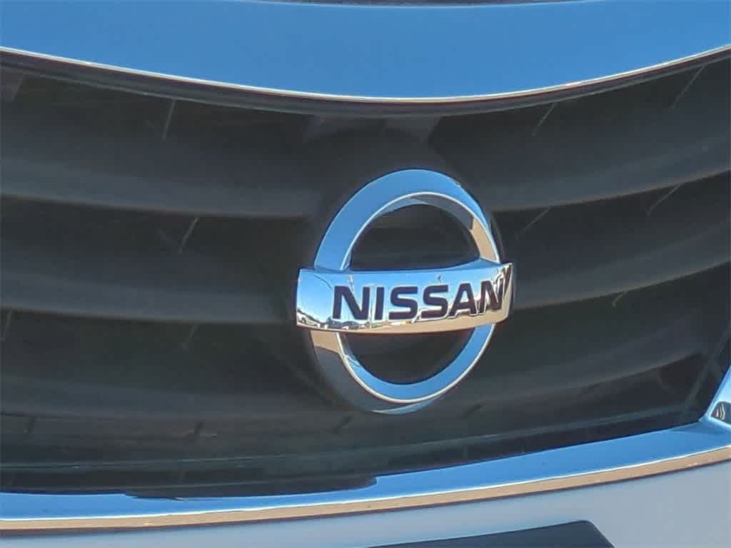 Thumbnail: 2018 Nissan Versa - 9