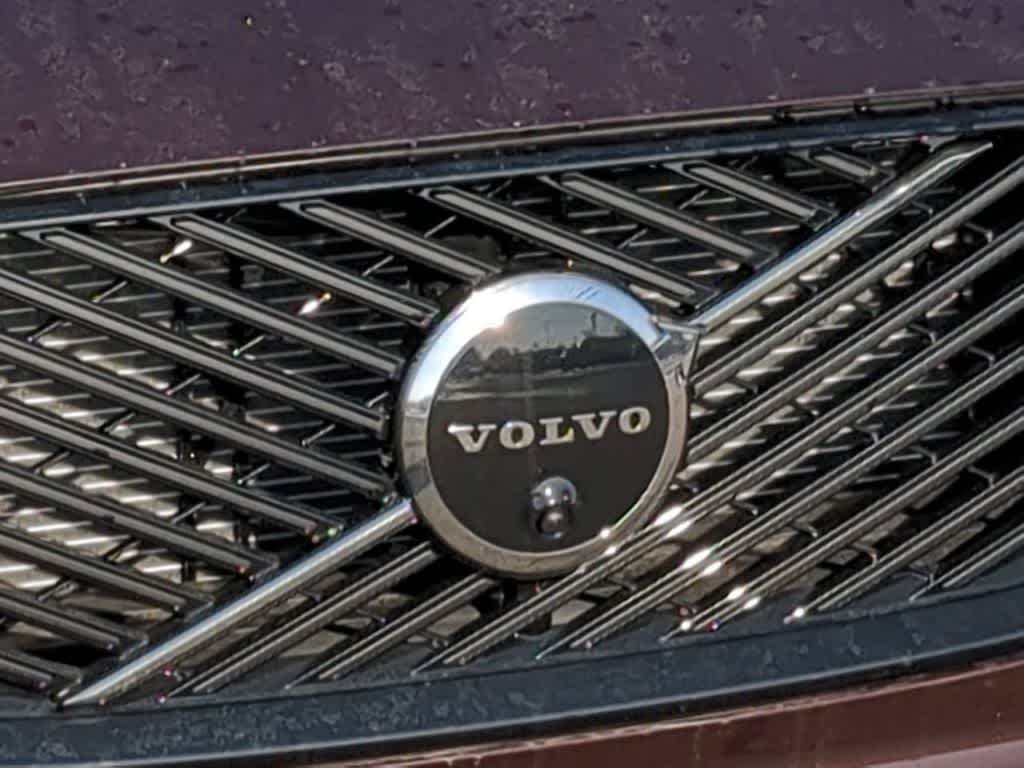 Thumbnail: 2026 Volvo XC60 - 11