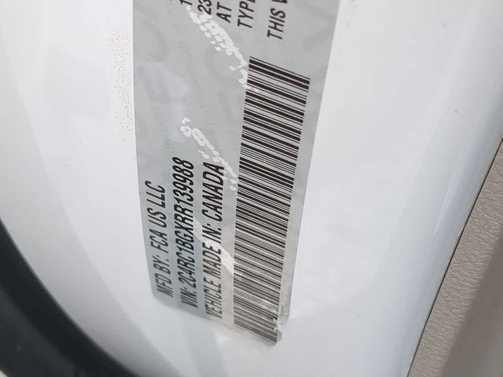 Thumbnail: 2024 Chrysler Pacifica - 33