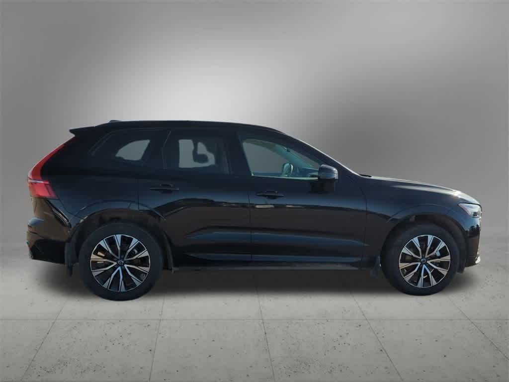 Thumbnail: 2025 Volvo XC60 - 7