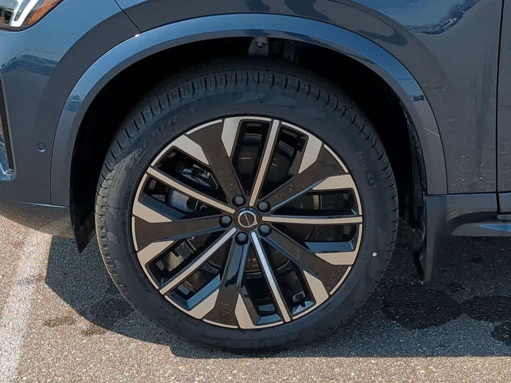 Thumbnail: 2026 Volvo XC90 - 13