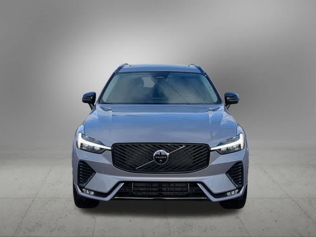 Thumbnail: 2026 Volvo XC60 - 9