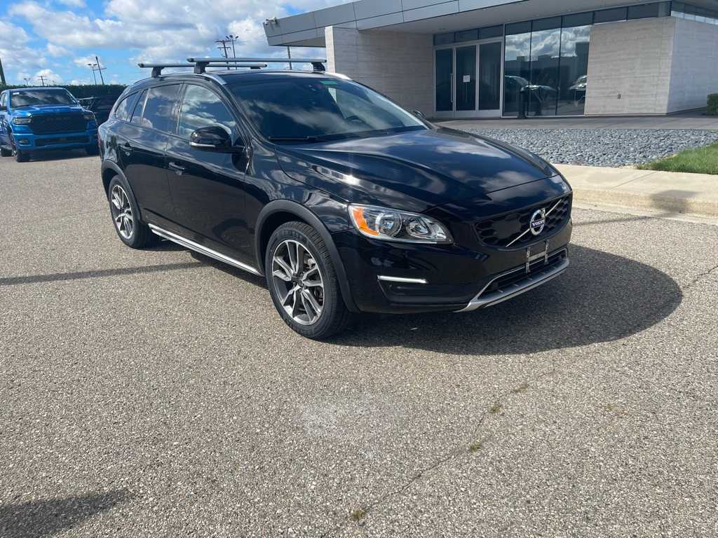 Thumbnail: 2018 Volvo S60 - 7
