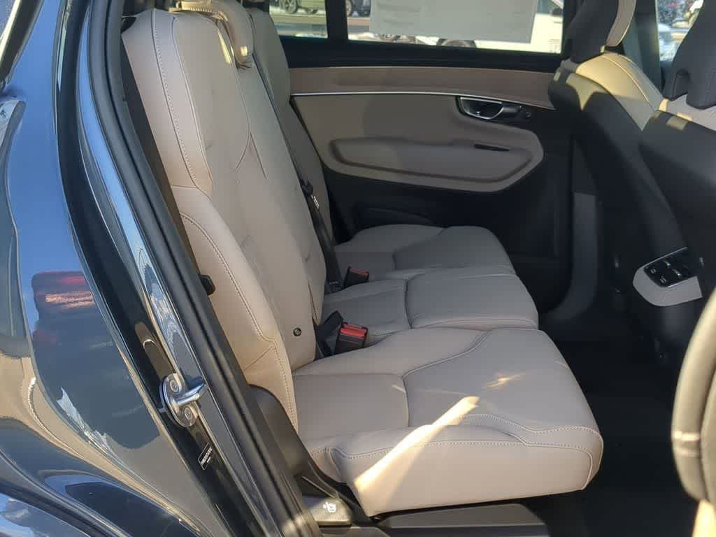 Thumbnail: 2026 Volvo XC90 - 19