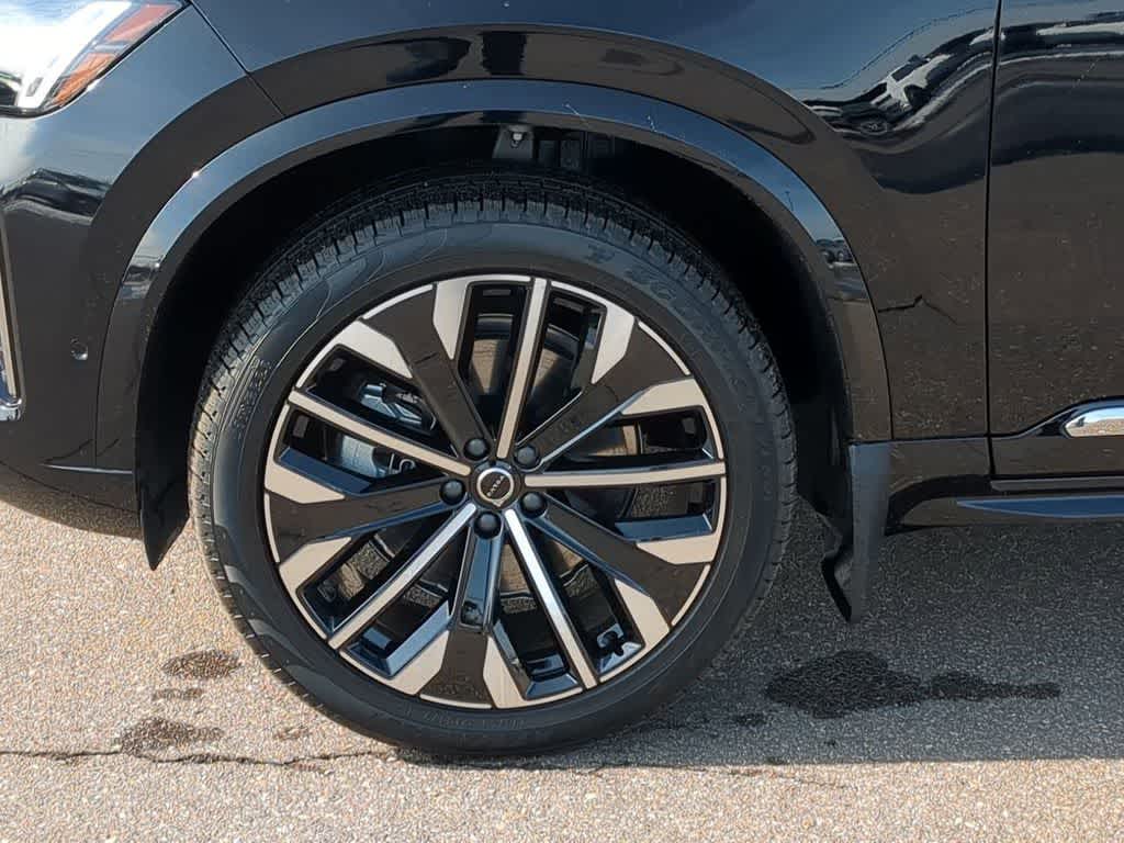 Thumbnail: 2026 Volvo XC90 - 13