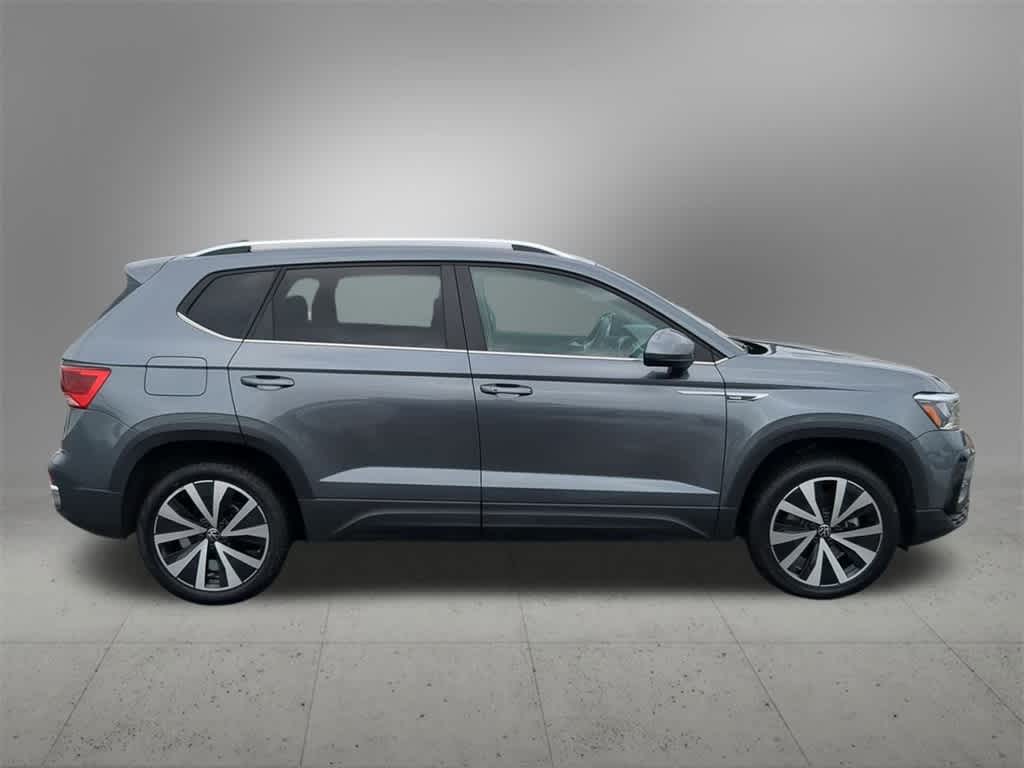 Thumbnail: 2024 Volkswagen Taos - 7