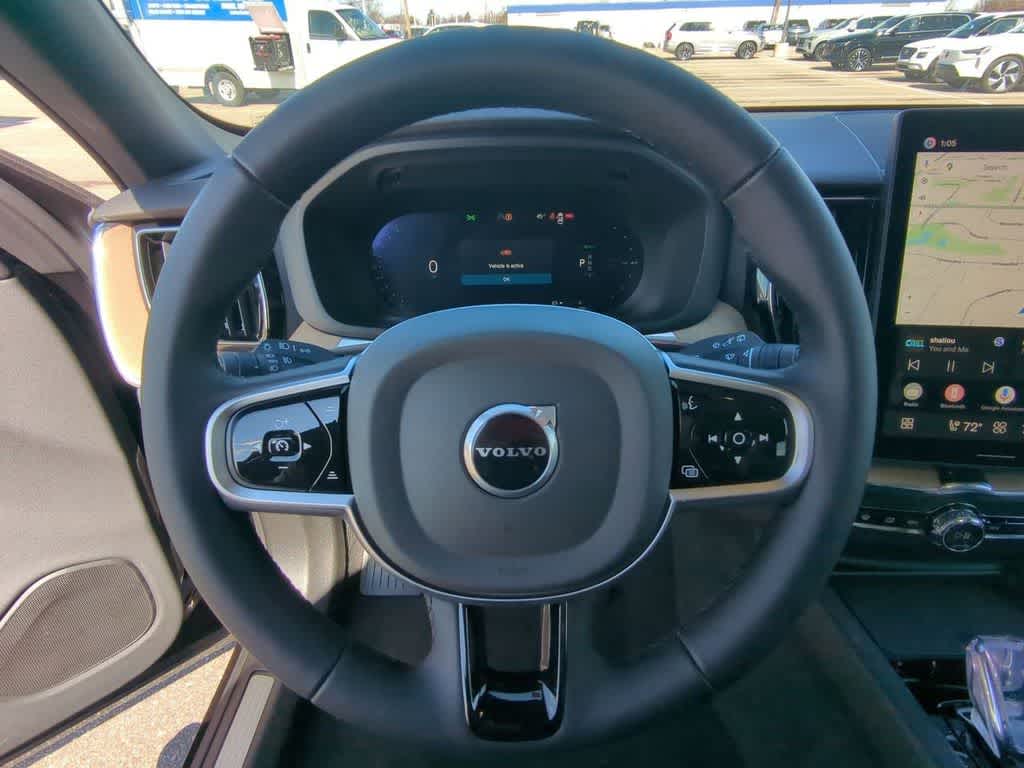 Thumbnail: 2026 Volvo XC60 - 21