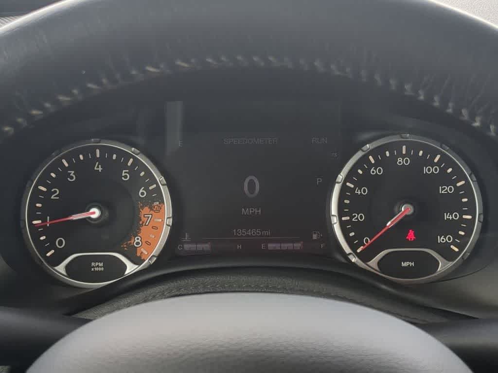 Thumbnail: 2015 Jeep Renegade - 31