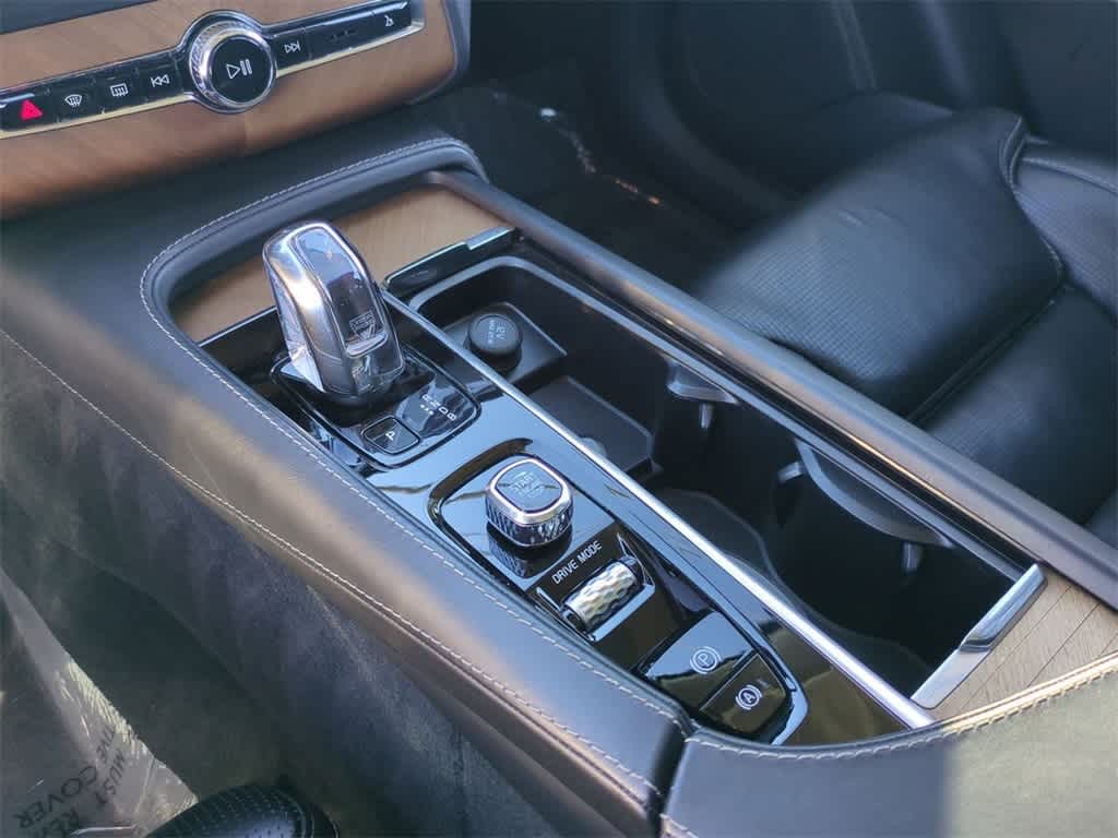 Thumbnail: 2019 Volvo XC90 - 23