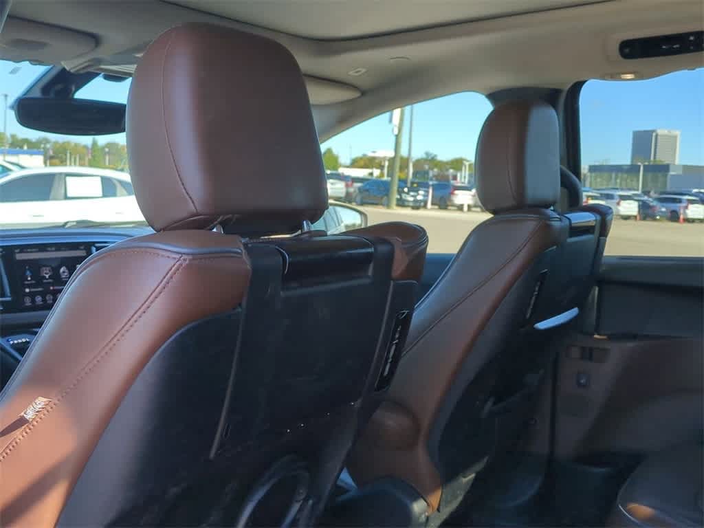 Thumbnail: 2018 Chrysler Pacifica - 13