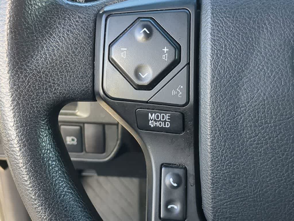 Thumbnail: 2019 Toyota Tacoma - 23