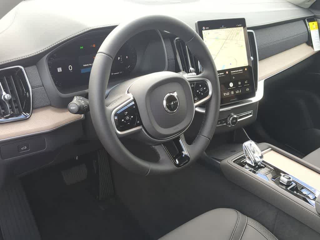Thumbnail: 2026 Volvo XC90 - 2