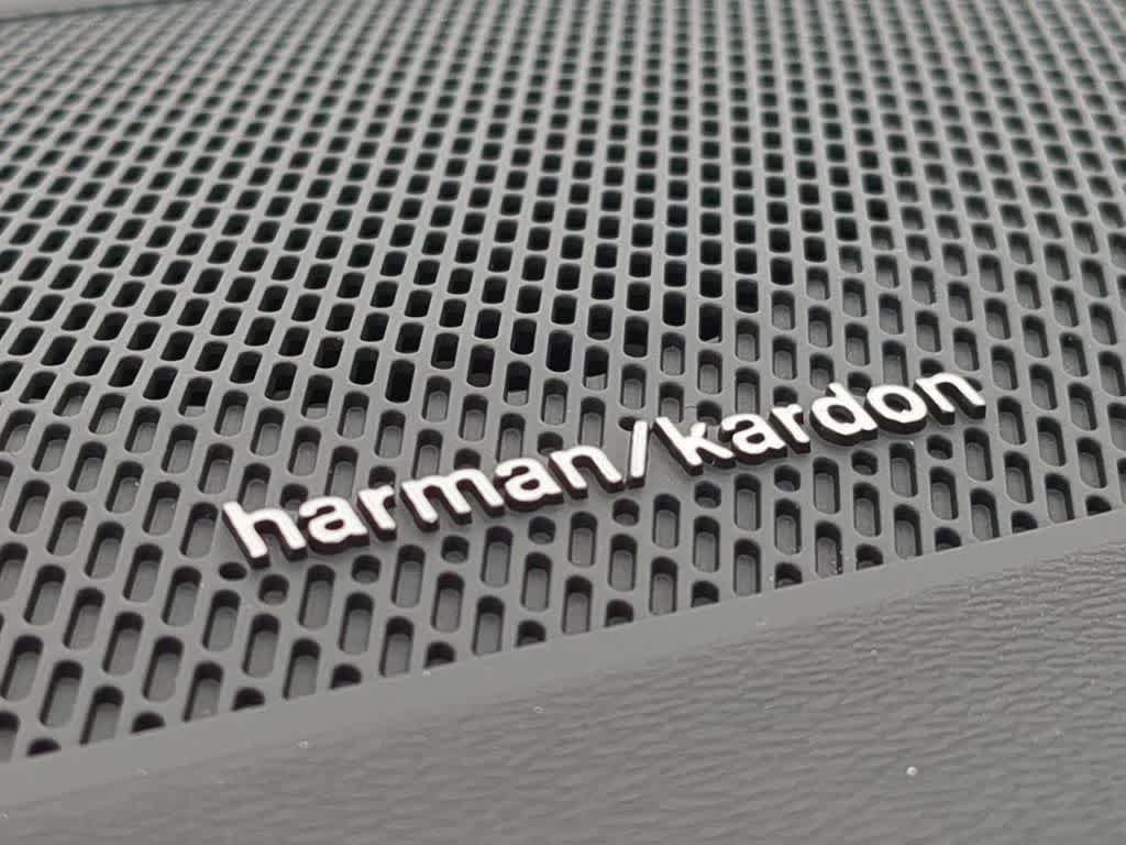 Thumbnail: 2026 Volvo XC40 - 30