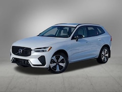 2025 Volvo XC60 plug-in hybrid T8 Core I-4 cyl All-Wheel Drive