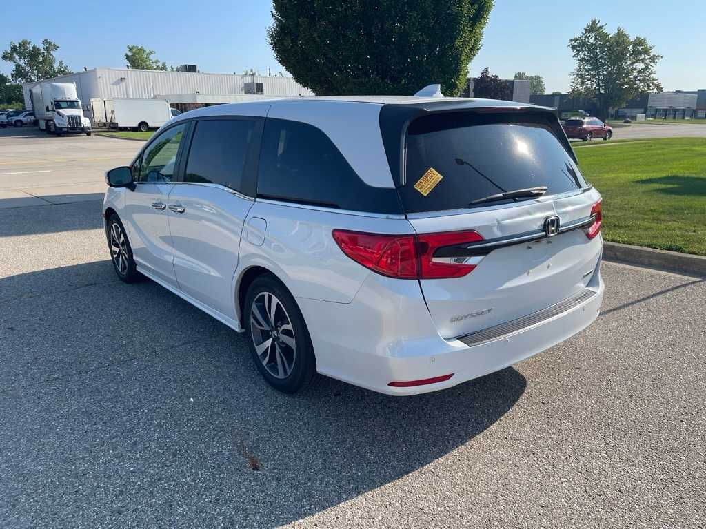 Thumbnail: 2021 Honda Odyssey - 3