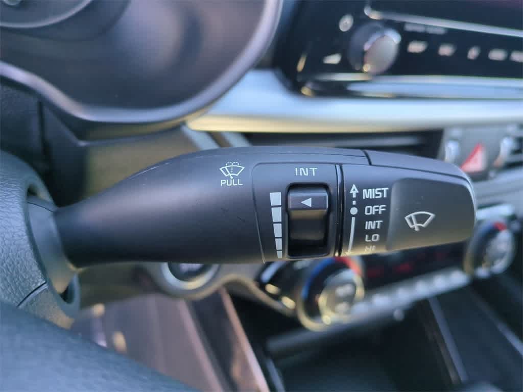 Thumbnail: 2024 Kia Forte - 18