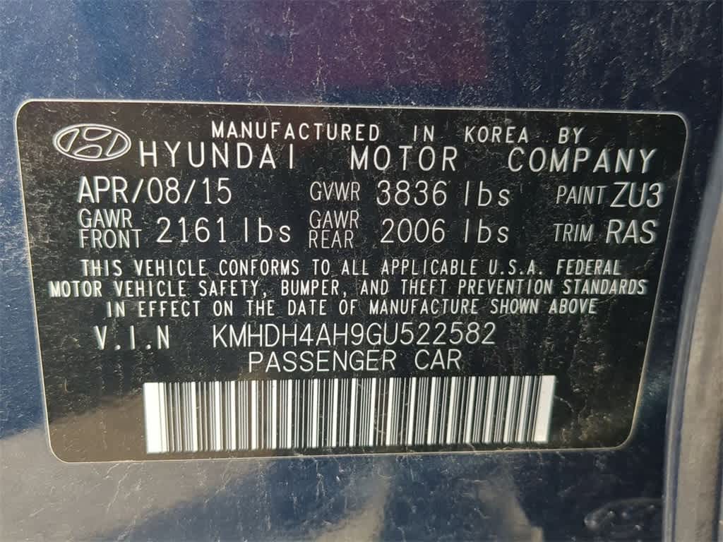 Thumbnail: 2016 Hyundai Elantra - 35