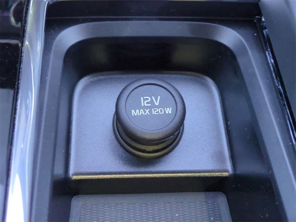 Thumbnail: 2026 Volvo XC60 - 30