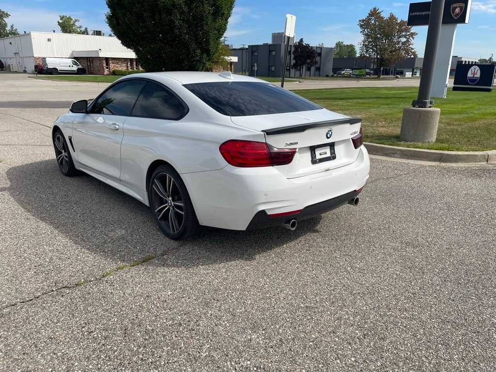 Thumbnail: 2015 BMW 4 Series - 3