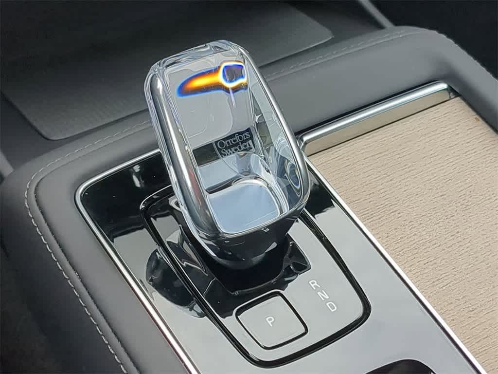 Thumbnail: 2025 Volvo XC90 - 31