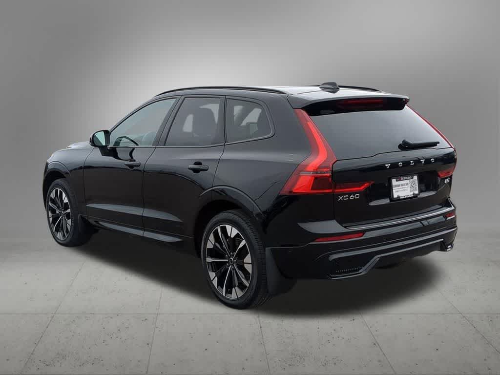 Thumbnail: 2026 Volvo XC60 - 4