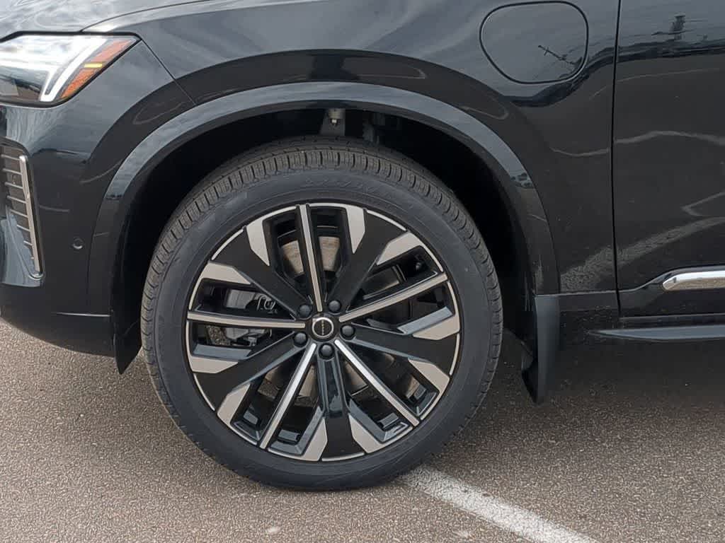 Thumbnail: 2026 Volvo XC90 - 13