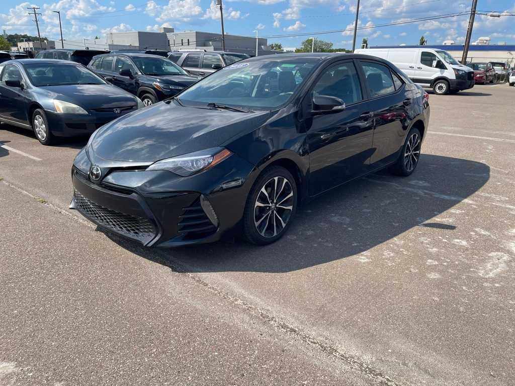 2018 Toyota Corolla SE -
                  Troy, MI