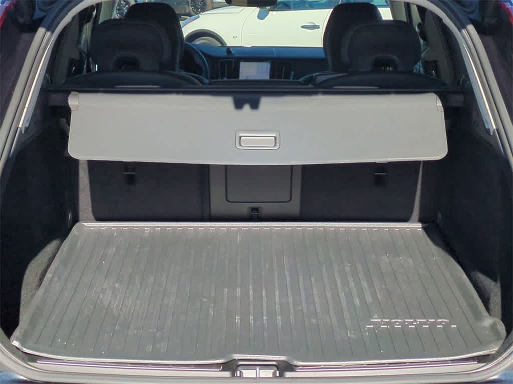 Thumbnail: 2024 Volvo XC60 - 35