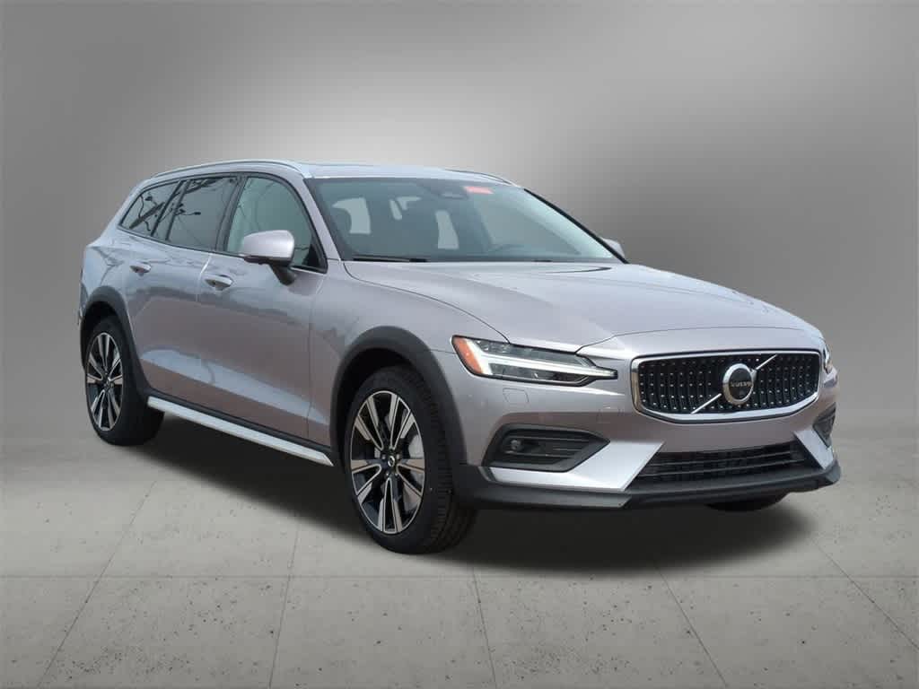 Thumbnail: 2026 Volvo S60 - 8