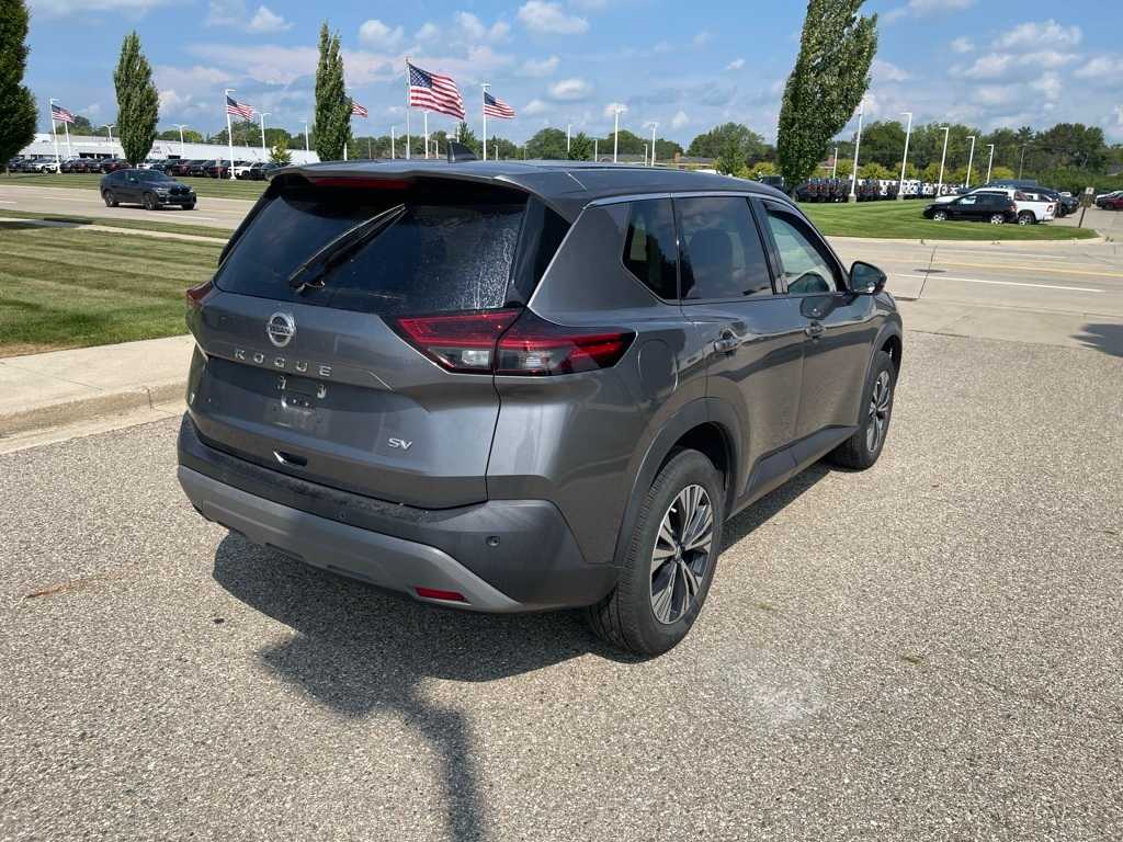 Thumbnail: 2021 Nissan Rogue - 5